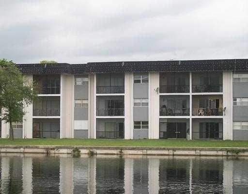 7910 North Colony Circle, Unit 209 Fort Lauderdale, FL 33321 - Photo 1 of 2 Primary Photo