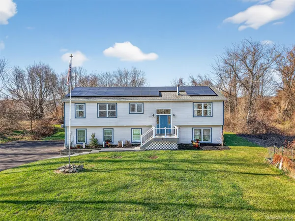 $799,000 | 387 Cornwall Hill Road, Patterson, NY 12563