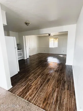 $1,695 | 219 West Kinderman Drive, Avondale, AZ 85323