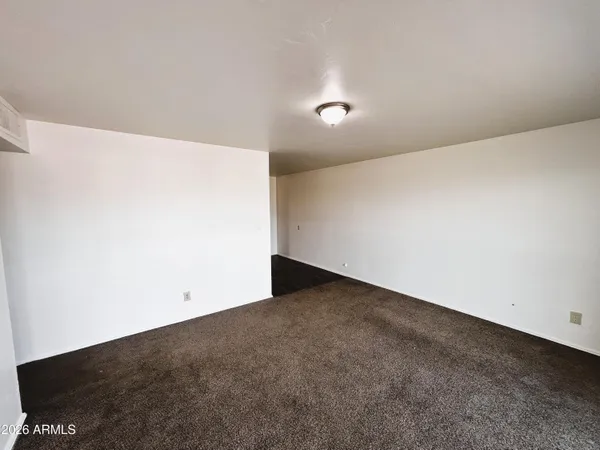 $1,695 | 219 West Kinderman Drive, Avondale, AZ 85323