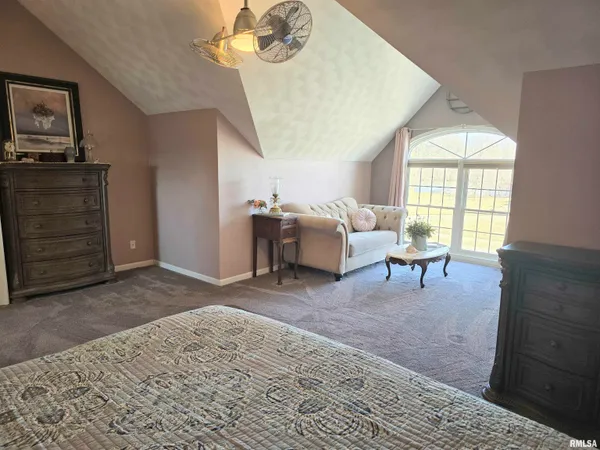 $389,900 | 1501 Gingoteague Way, Pekin, IL 61554