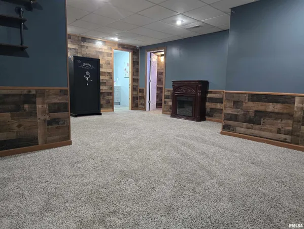 $389,900 | 1501 Gingoteague Way, Pekin, IL 61554