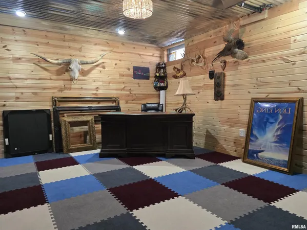 $389,900 | 1501 Gingoteague Way, Pekin, IL 61554