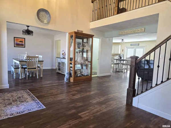 $389,900 | 1501 Gingoteague Way, Pekin, IL 61554