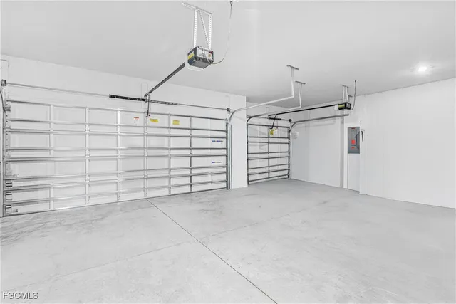 a view of a garage