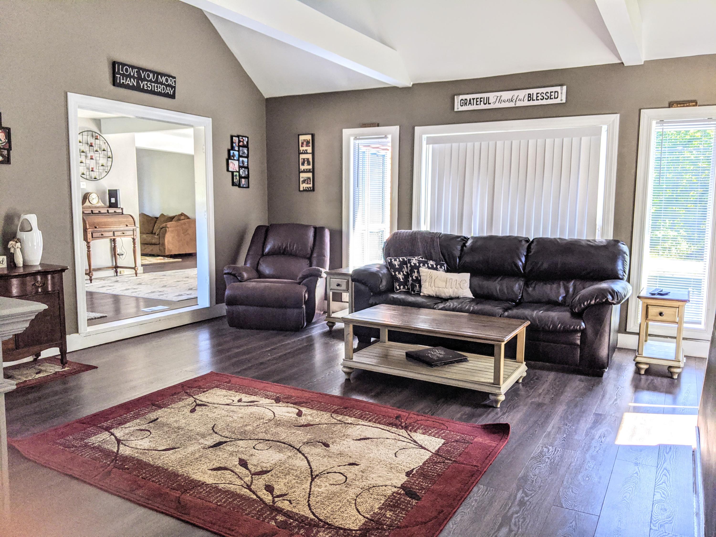 24 Dunbar Road Thomaston, ME 04861 - Photo 26 of 48 living area
