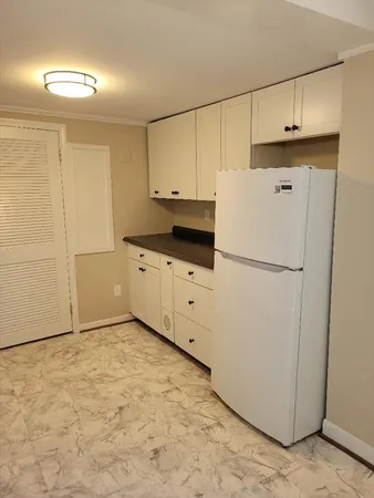 $1,700 | 114 Gorham Street, Unit 2, Chelmsford, MA 01824