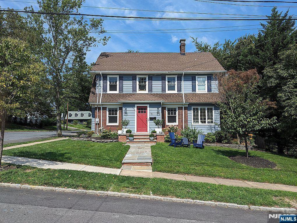 17 Collinwood Road Maplewood, NJ 07040 - Photo 1 of 37
