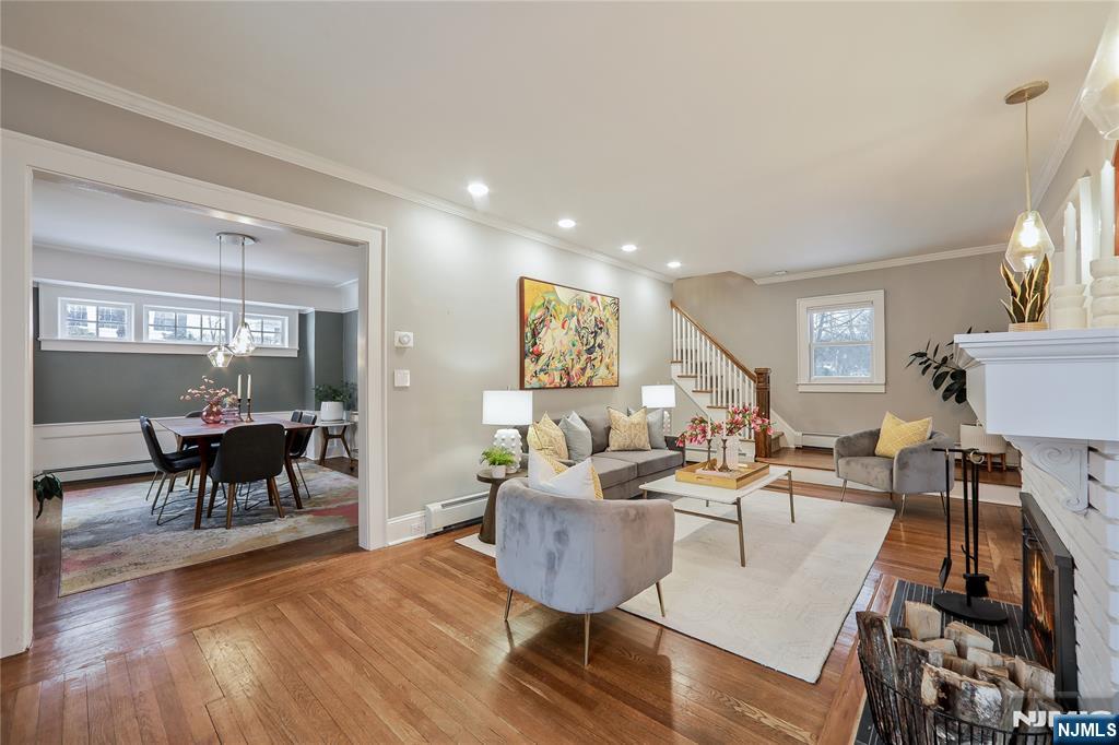 17 Collinwood Road Maplewood, NJ 07040 - Photo 8 of 37