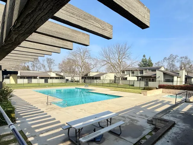 $399,000 | 1720 Plaza De San Joaquin, Modesto, CA 95350