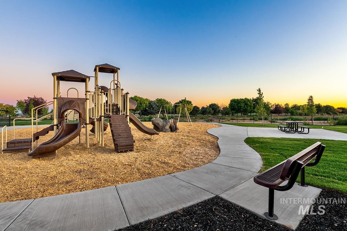 6975 South Skybreak Lane Meridian, ID 83642 - Photo 28 of 29 View of communal playground