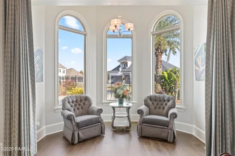 $1,200,000 | 1002 The Lake Drive, Broussard, LA 70518