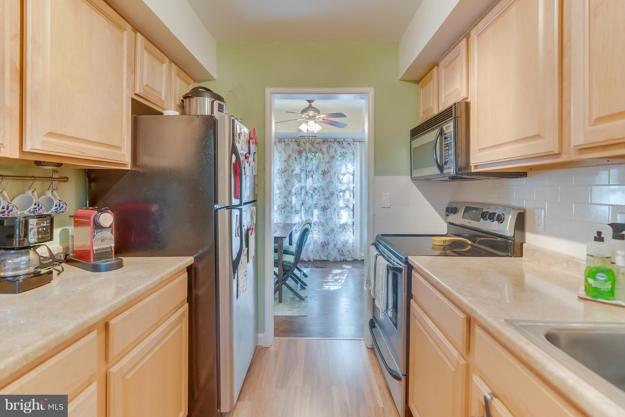 8626 Geren Road, Unit 155 Silver Spring, MD 20901 - Photo 9 of 25 Kitchen