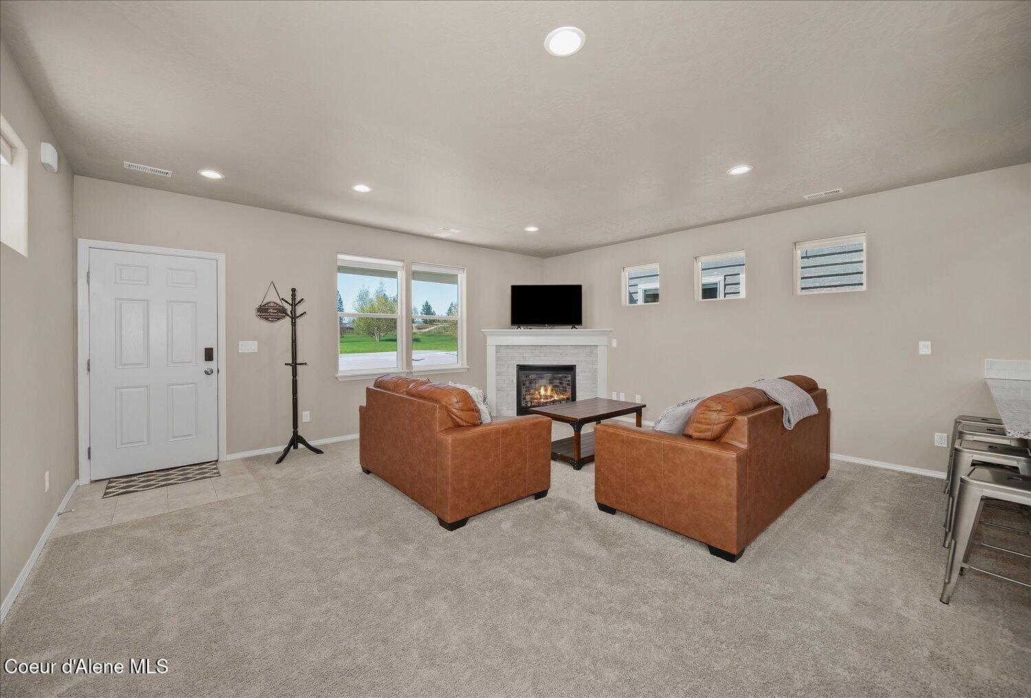 116 Dustarr Lane Ponderay, ID 83852 - Photo 11 of 64 Great Room