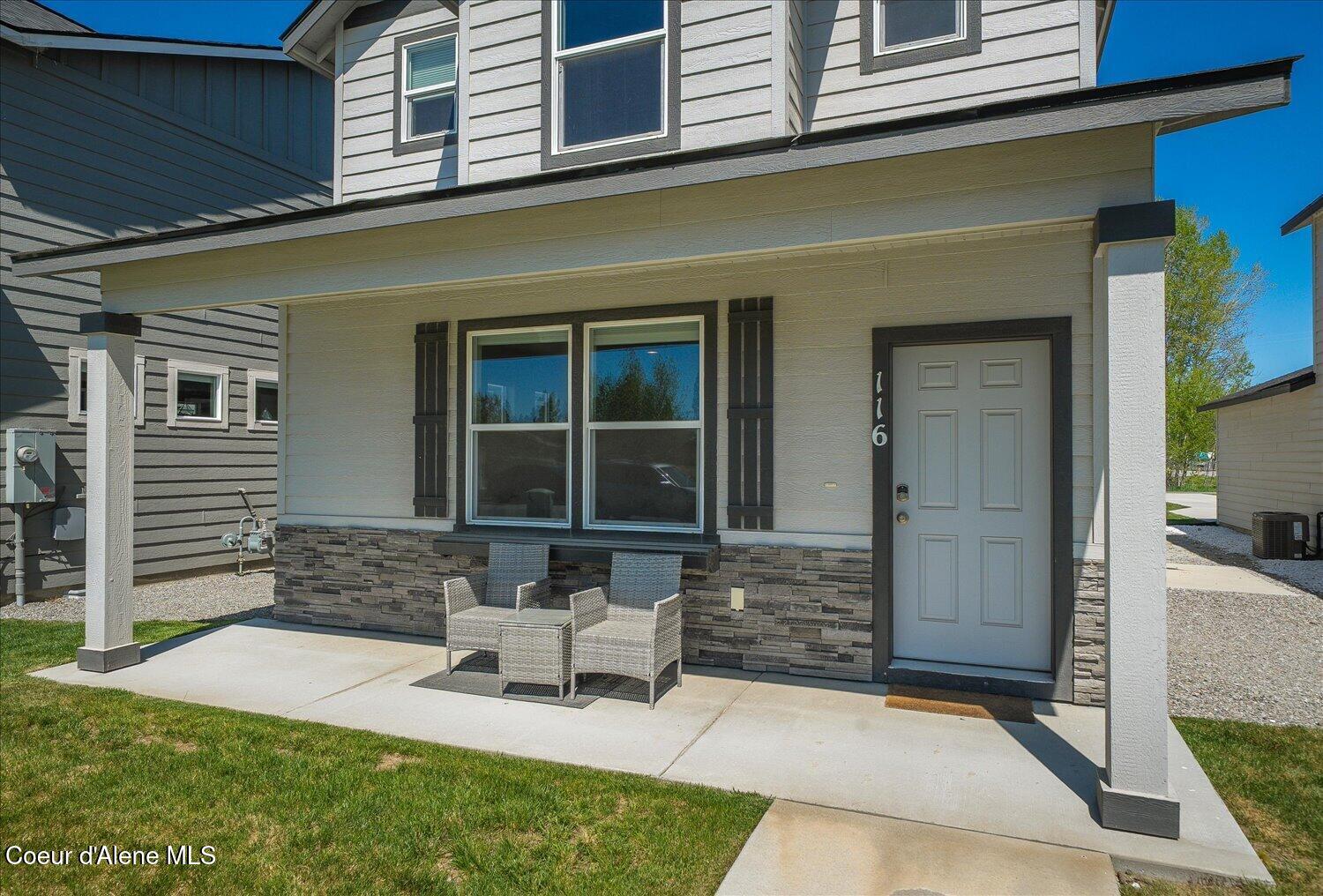 116 Dustarr Lane Ponderay, ID 83852 - Photo 28 of 64 Front Porch