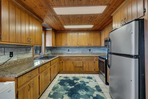 $469,000 | 21014 Elmway Road, Richmond, MN 56368