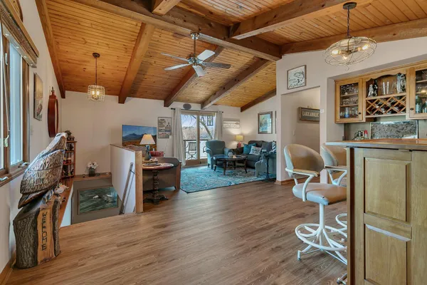 $469,000 | 21014 Elmway Road, Richmond, MN 56368