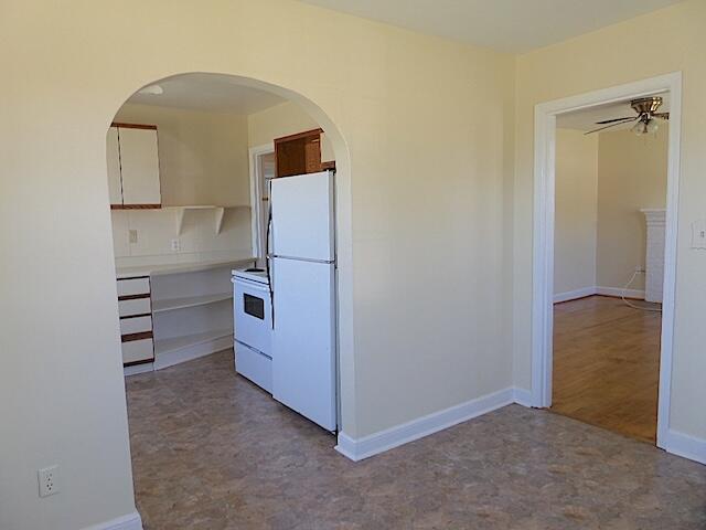 429 Fieldale Road Northeast Roanoke, VA 24012 - Photo 8 of 23 a view of kitchen and hallway with front door