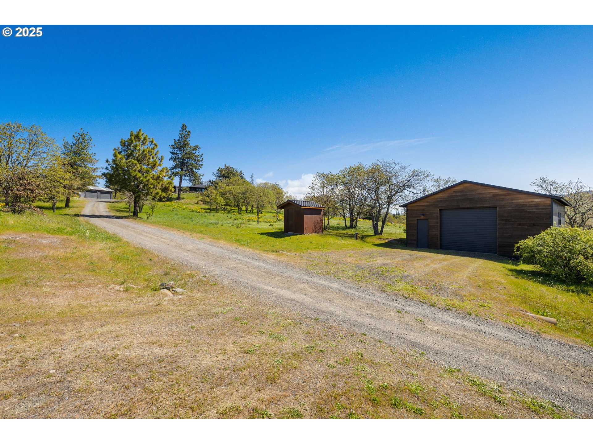 1075 Morgensen Road Mosier, OR 97040 - Photo 8 of 25 Gallery Image 8