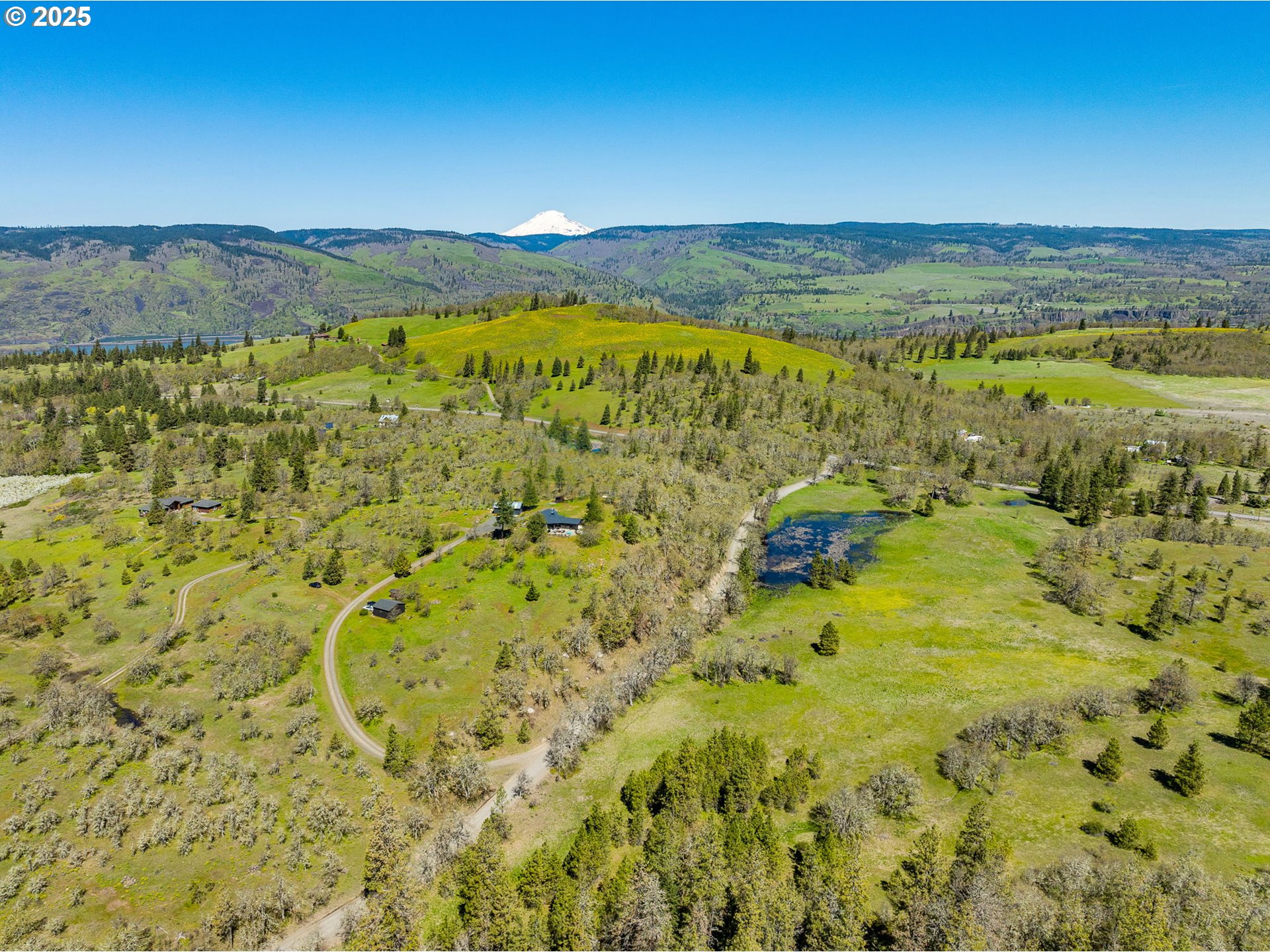 1075 Morgensen Road Mosier, OR 97040 - Photo 10 of 25 Gallery Image 10