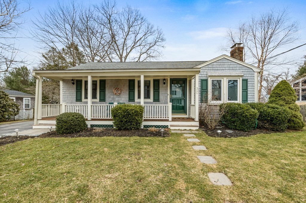 30 Brantwood Road Norwell, MA 02061 - Photo 1 of 32 Gallery Image 1