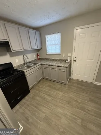 $1,450 | 1425 Joseph E. Boone Boulevard Northwest, Unit D104, Atlanta, GA 30314