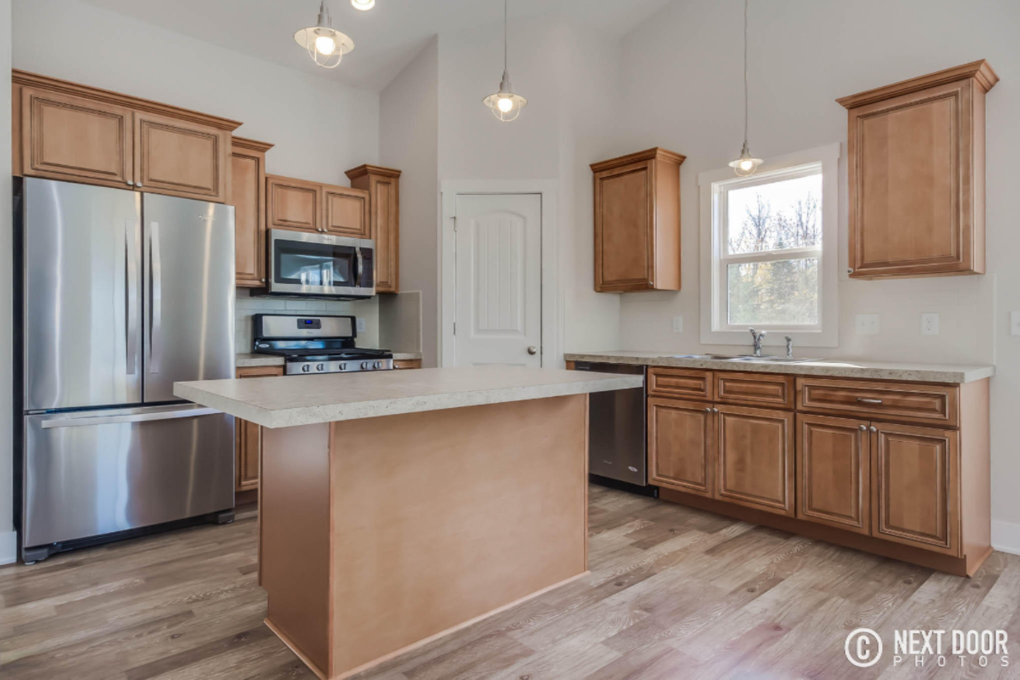2971 Raspberry Lane, Unit 14 Holland, MI 49424 - Photo 6 of 27 IMG_2522blending