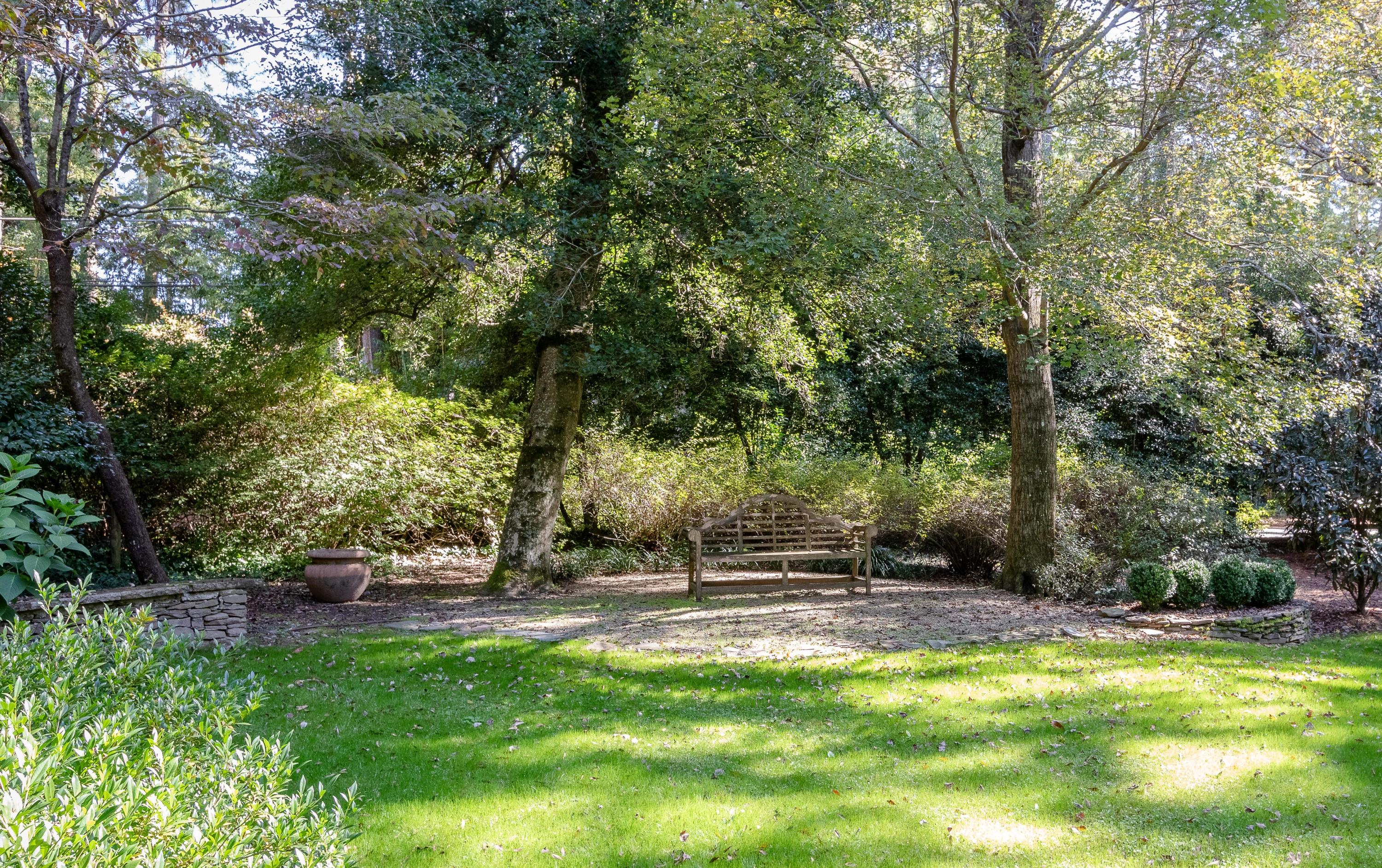 610 Old Field Road Southern Pines, NC 28387 - Photo 11 of 56 Backyard Bench
