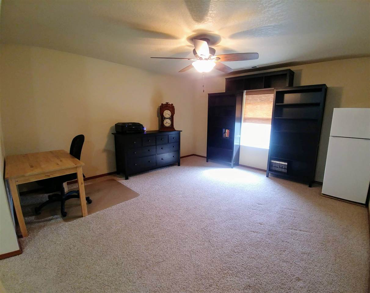 7814 North Maple Street Spokane, WA 99208 - Photo 11 of 20 Gallery Image 11
