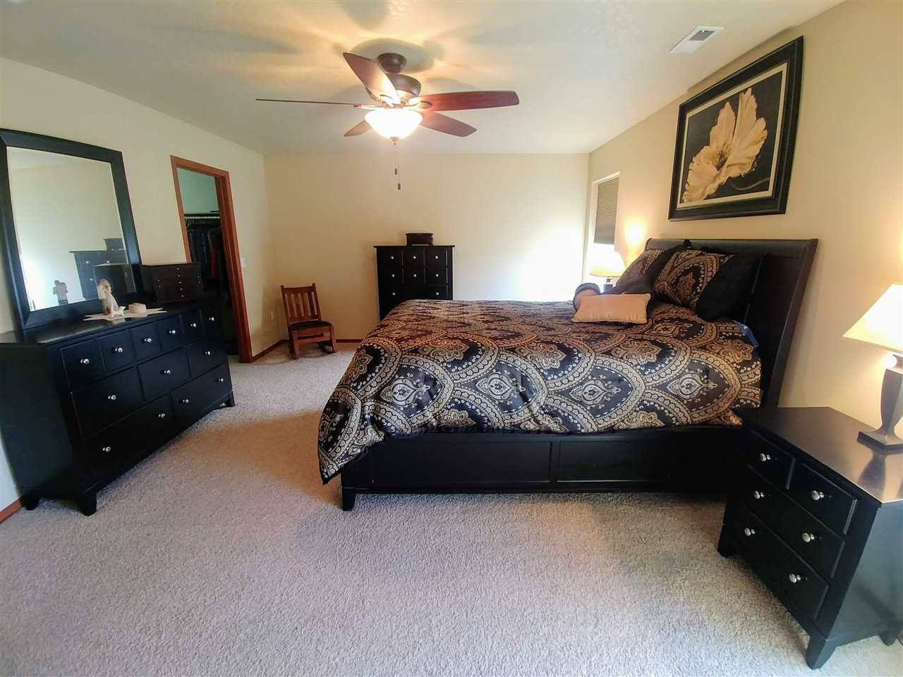 7814 North Maple Street Spokane, WA 99208 - Photo 12 of 20 Gallery Image 12