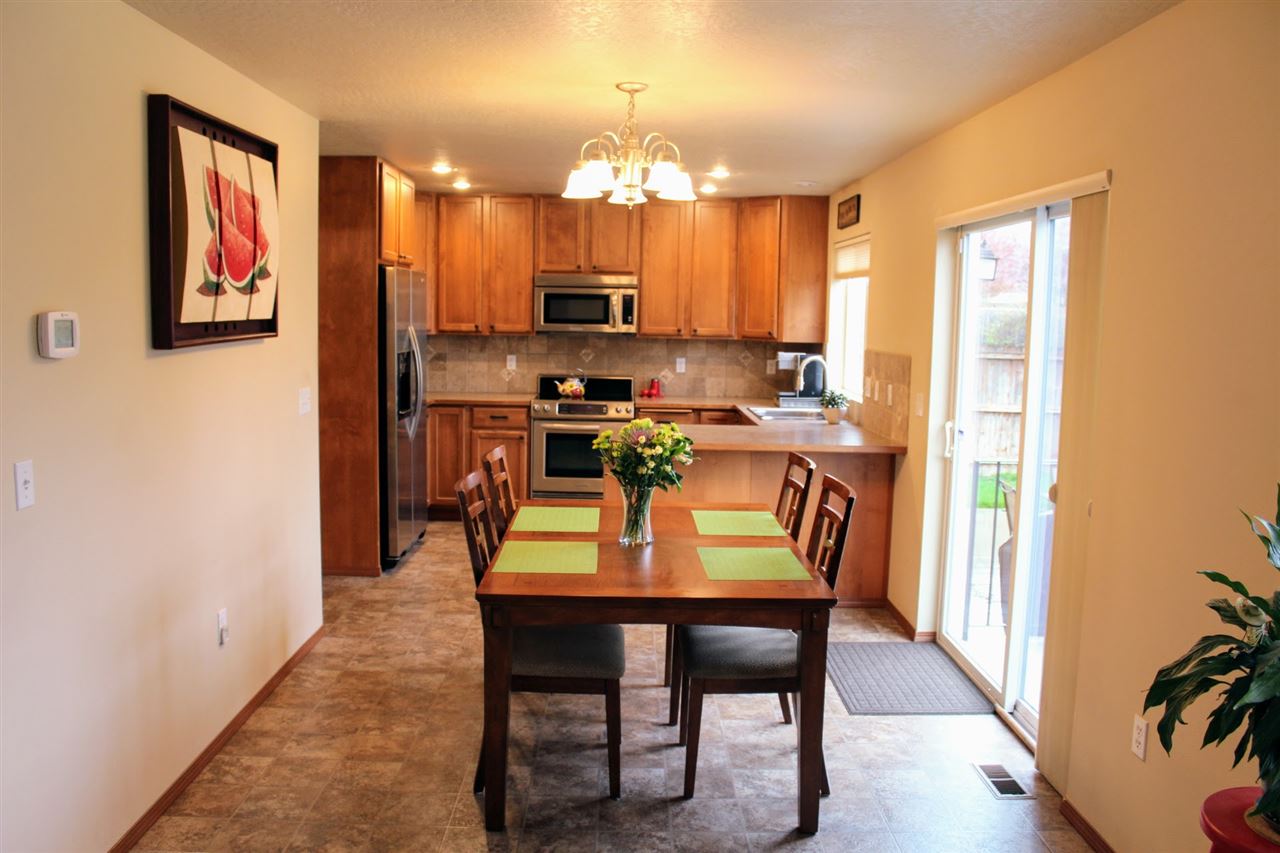 7814 North Maple Street Spokane, WA 99208 - Photo 5 of 20 Gallery Image 5