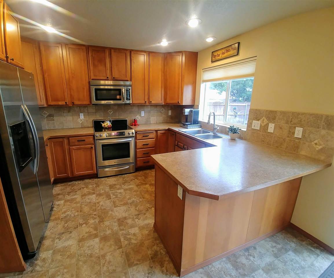 7814 North Maple Street Spokane, WA 99208 - Photo 6 of 20 Gallery Image 6
