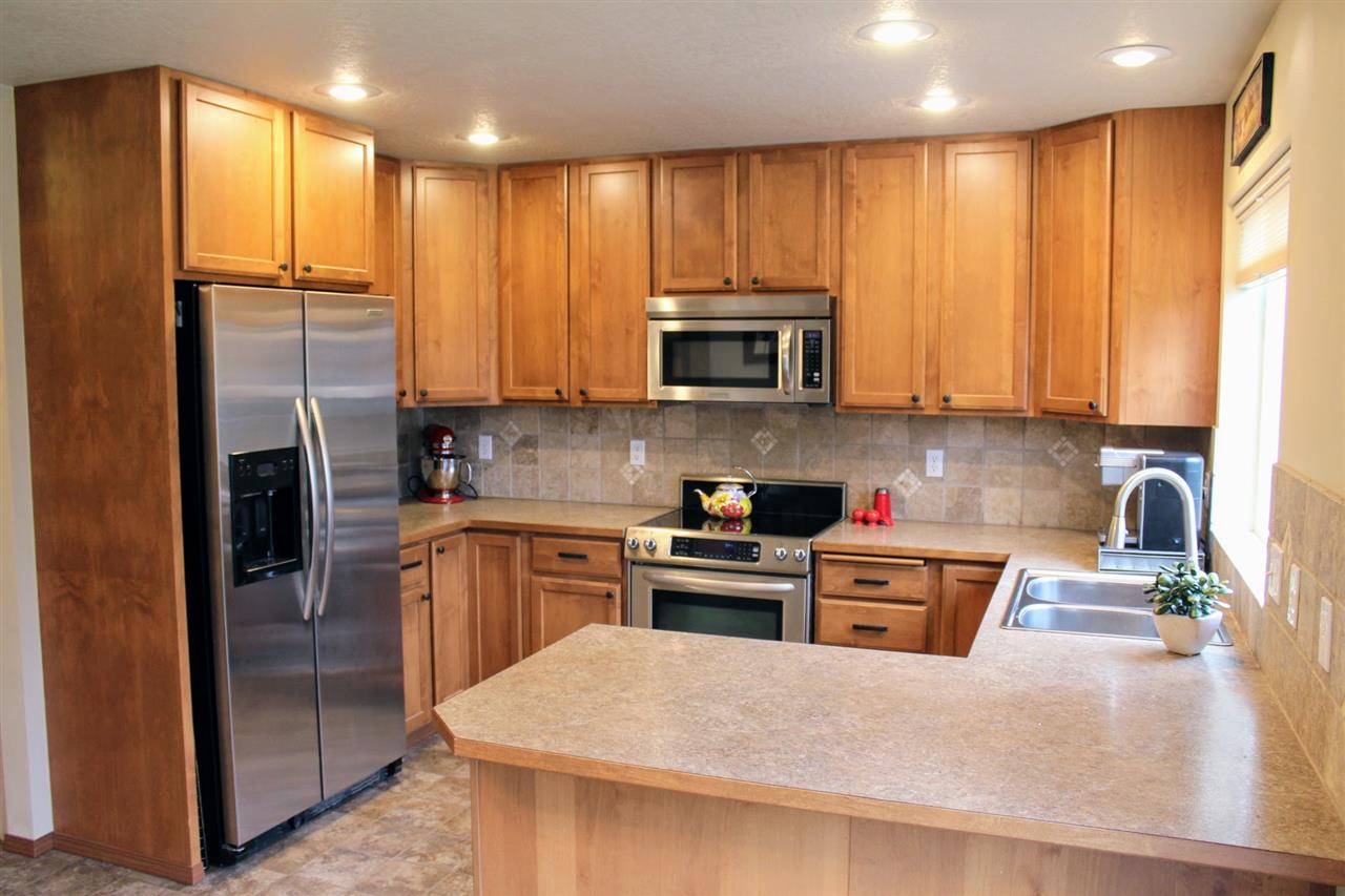 7814 North Maple Street Spokane, WA 99208 - Photo 8 of 20 Gallery Image 8