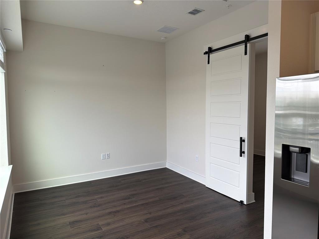 894 TETBURY Loop Oviedo, FL 32765 - Photo 2 of 30
