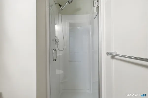 $290,000 | 92 Main Street, Unit 206, Deep River, CT 06417