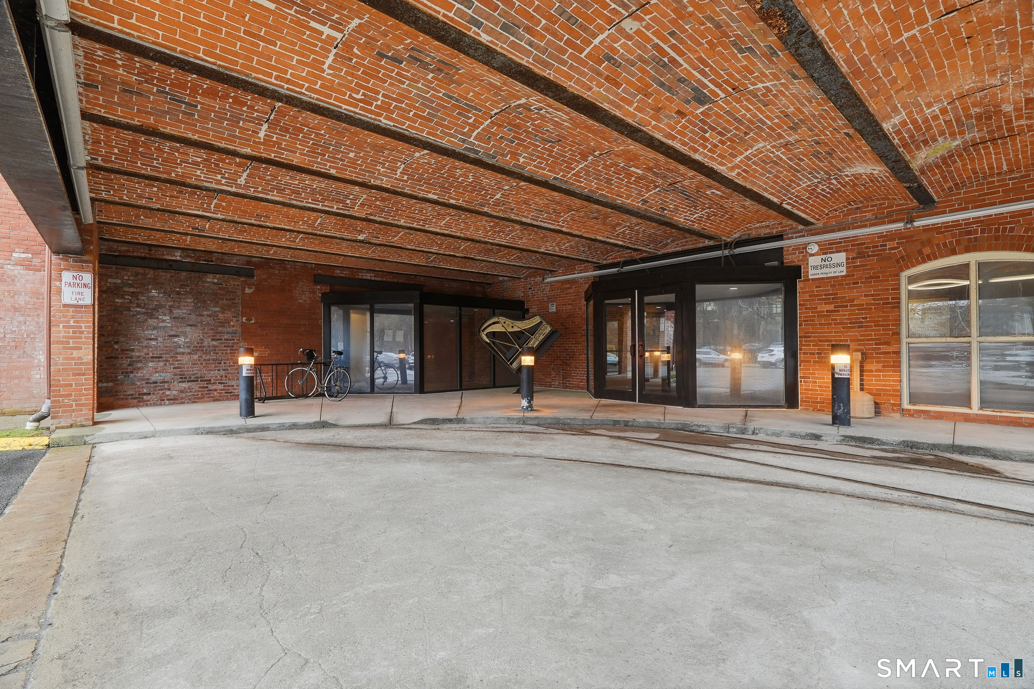 92 Main Street, Unit 206 Deep River, CT 06417 - Photo 20 of 25