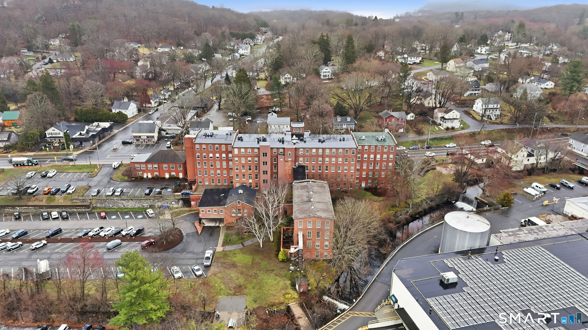 92 Main Street, Unit 206 Deep River, CT 06417 - Photo 22 of 25