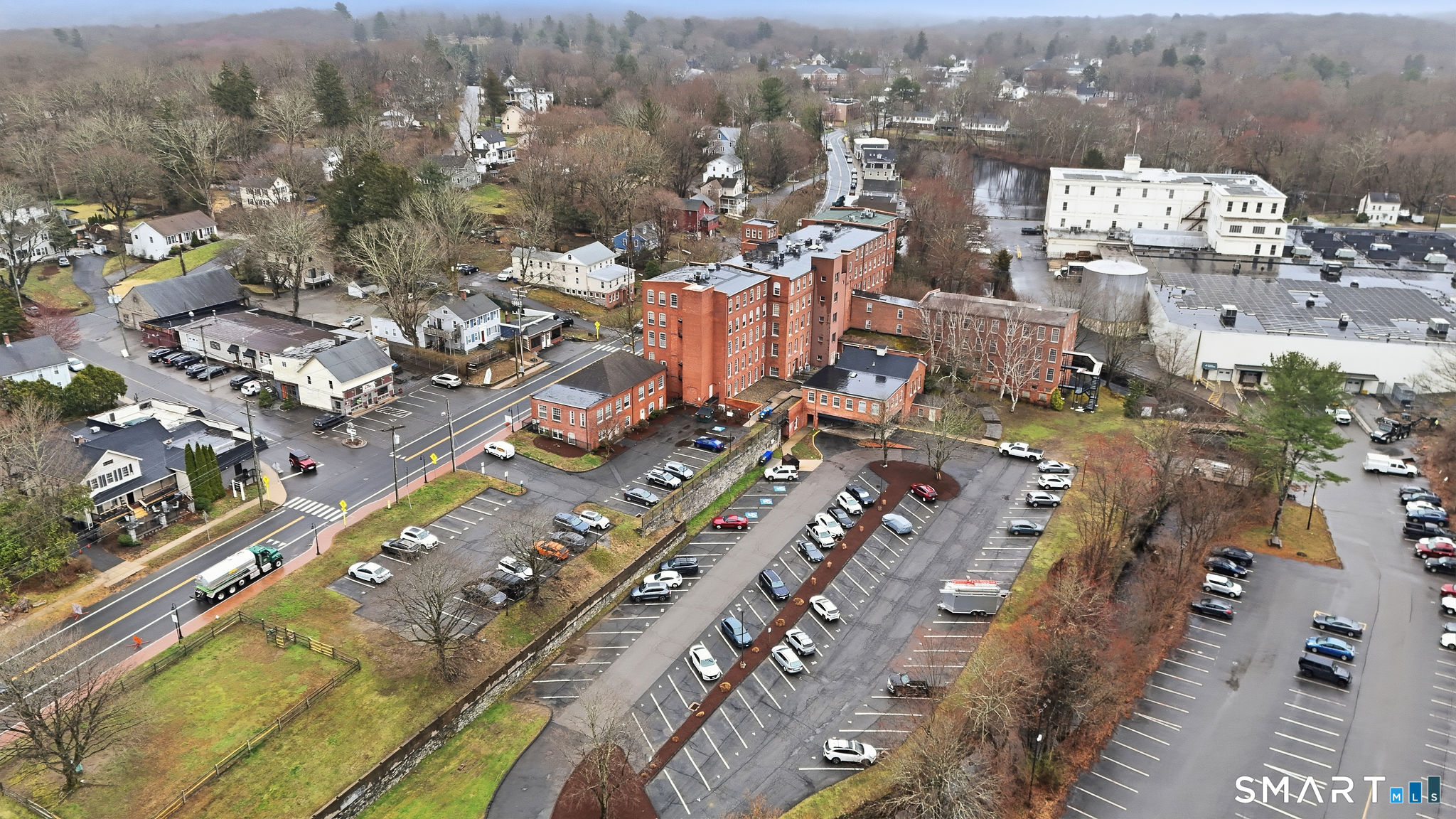 92 Main Street, Unit 206 Deep River, CT 06417 - Photo 23 of 25