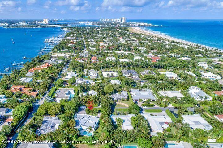 256 Mockingbird Trail Palm Beach, FL 33480 - Photo 17 of 31 an aerial view of residential building with outdoor space and lake view