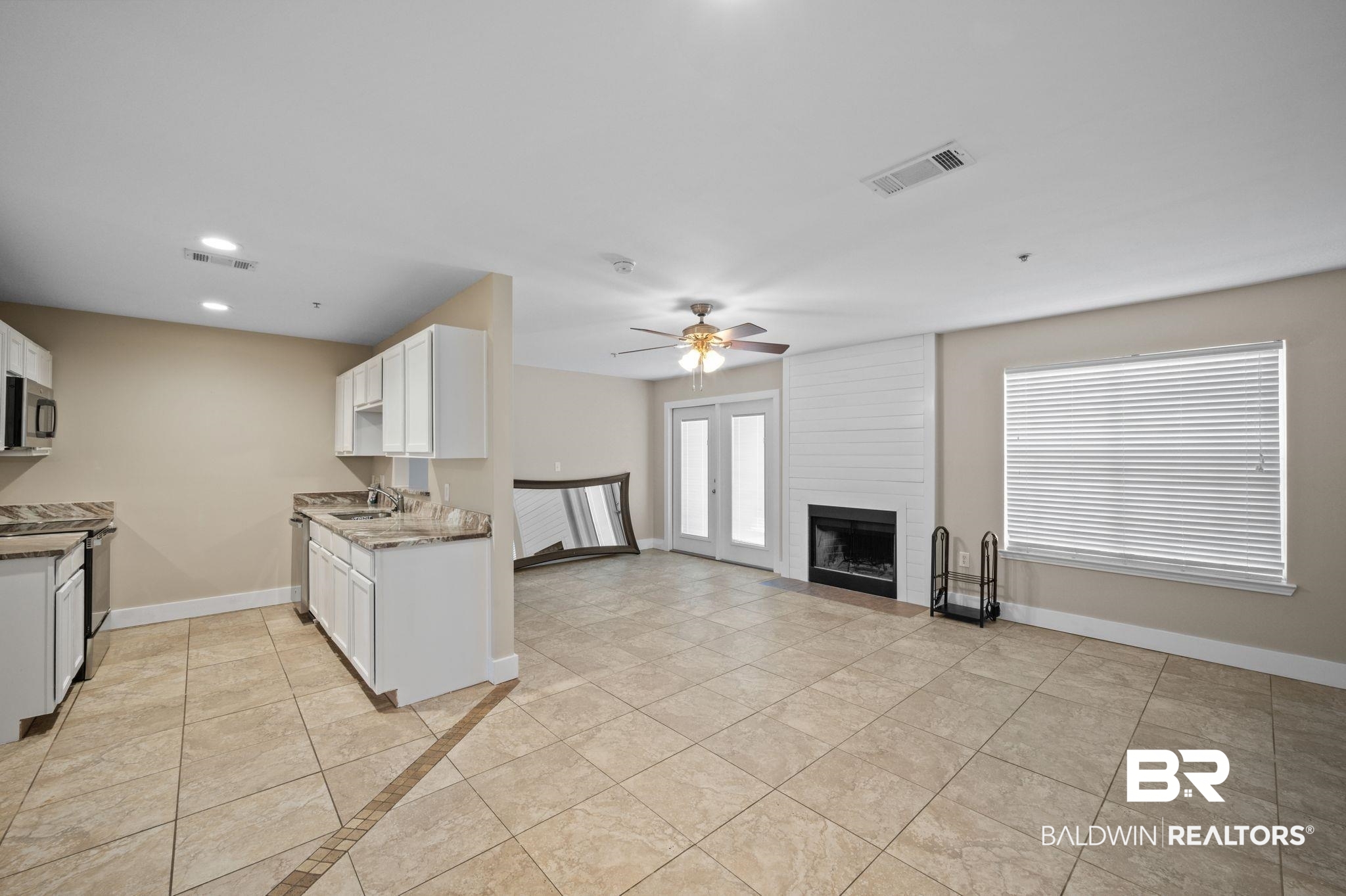 1517 Regency Road, Unit 46 Gulf Shores, AL 36542 - Photo 5 of 24