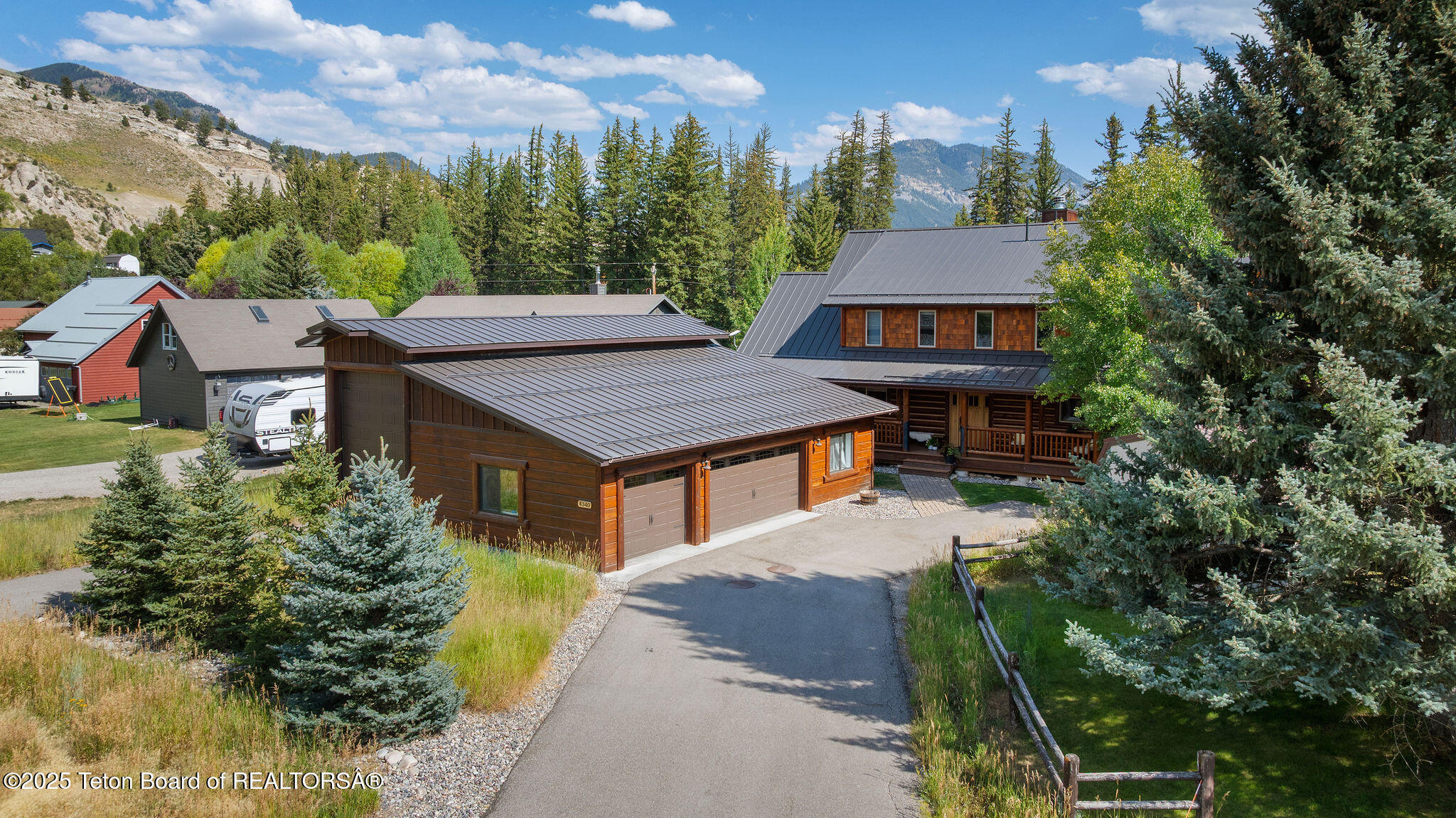 4340 East Hoback River Road Jackson, WY 83001 - Photo 46 of 52 DJI_20250807062400_0123_D