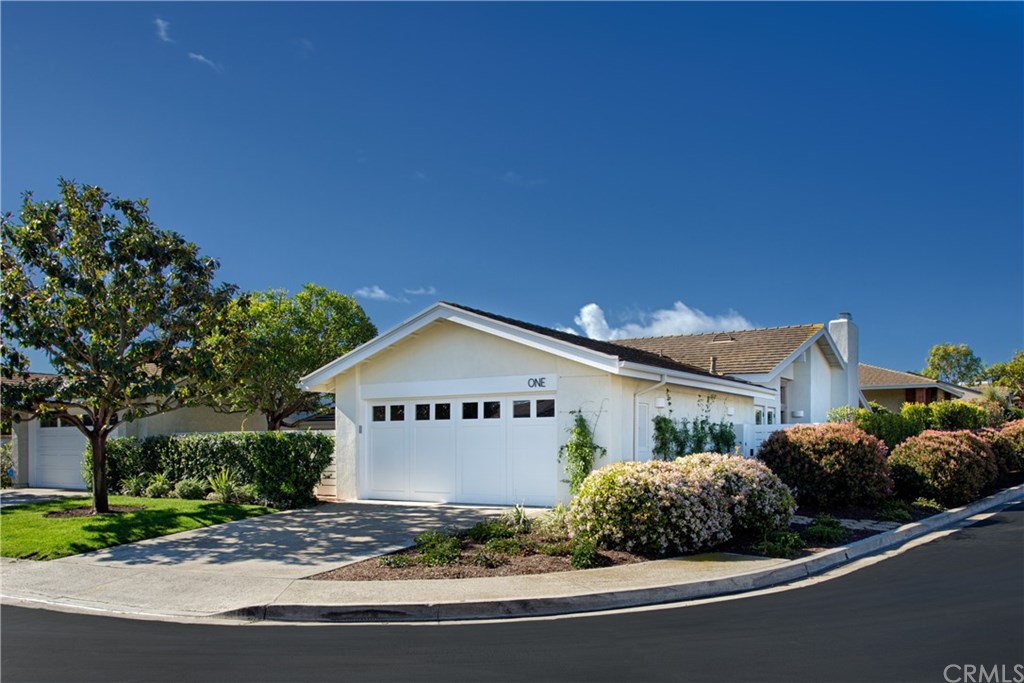 1 Seafaring Drive Corona del Mar, CA 92625 - Photo 2 of 25 a sign on the side of a building