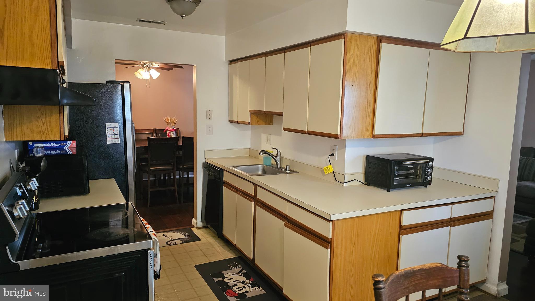 7404 Rokeby Drive Manassas, VA 20109 - Photo 12 of 40 Gallery Image 12
