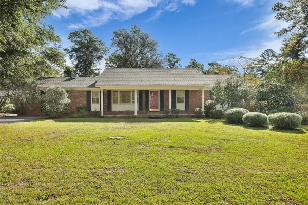 $249,900 | 208 George Street, Walterboro, SC 29488