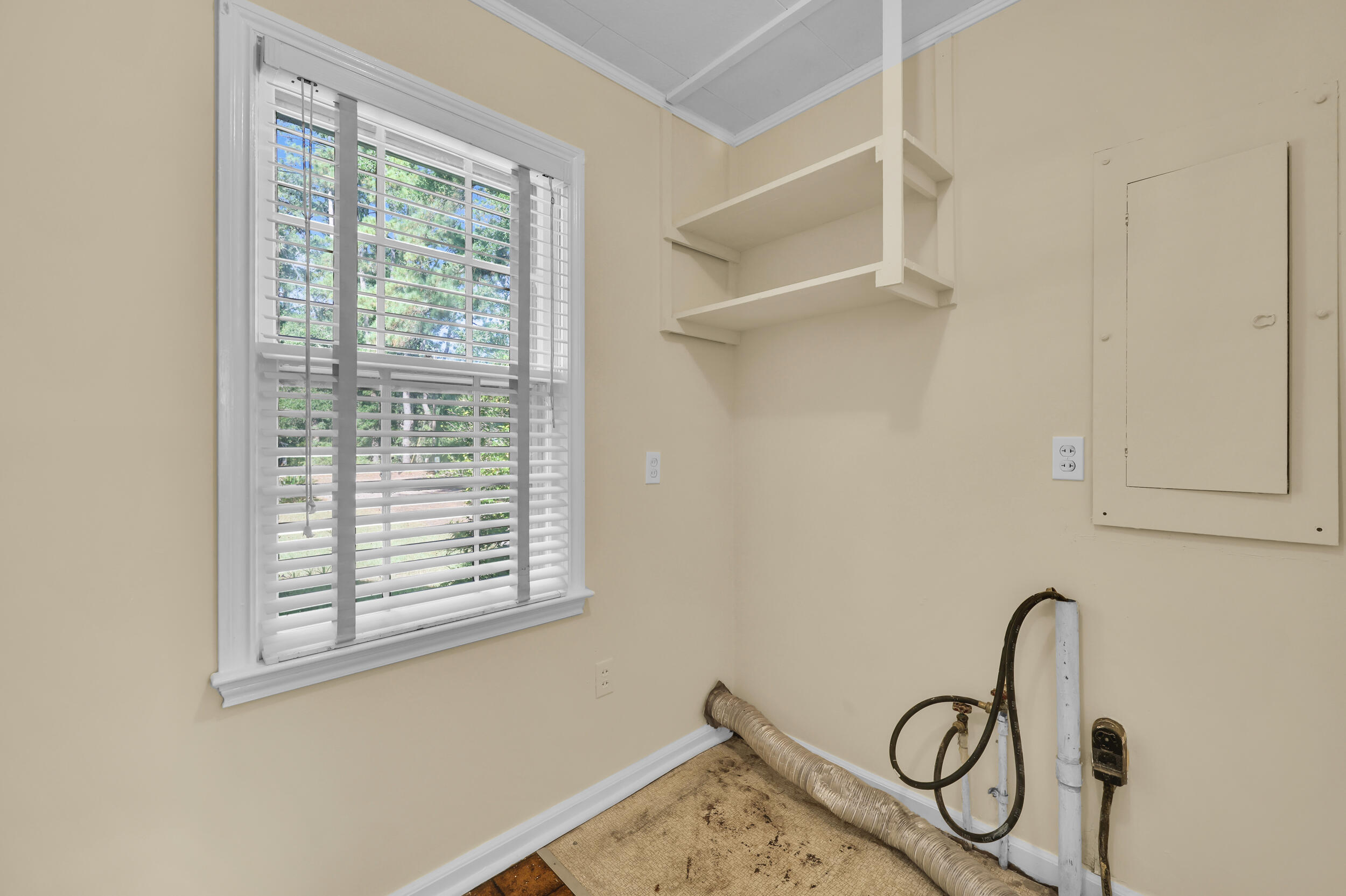 208 George Street Walterboro, SC 29488 - Photo 17 of 47 23_550a3128