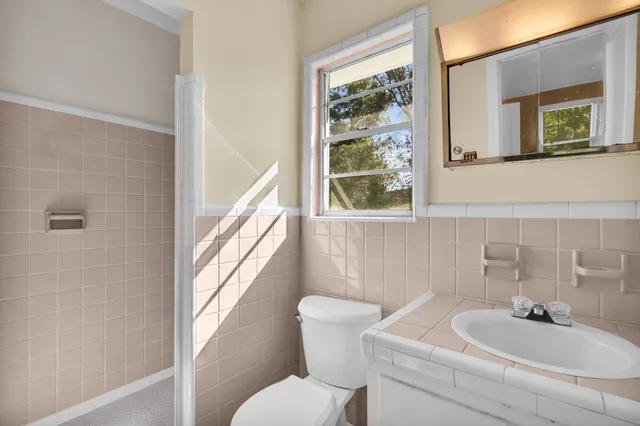 $269,900 | 208 George Street, Walterboro, SC 29488