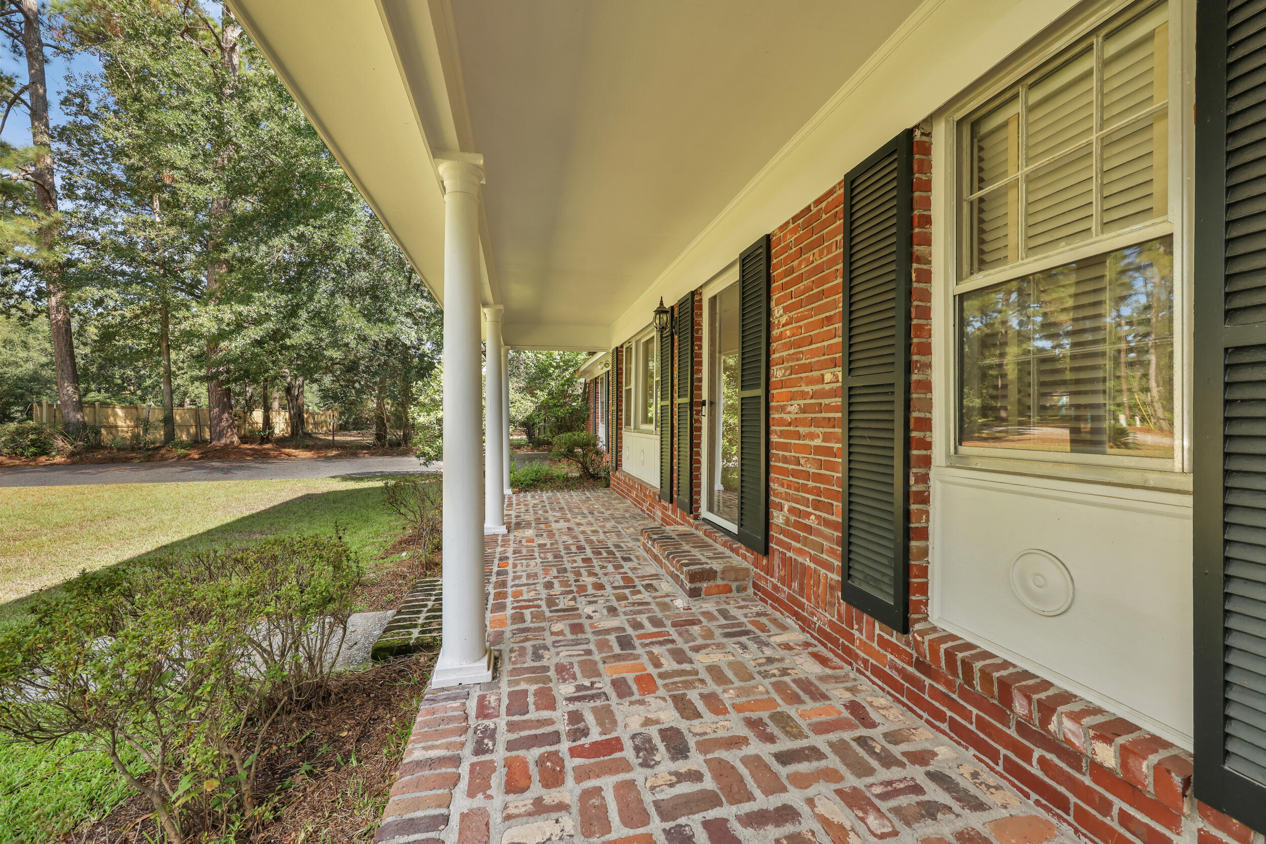 208 George Street Walterboro, SC 29488 - Photo 37 of 47 50_550a3235