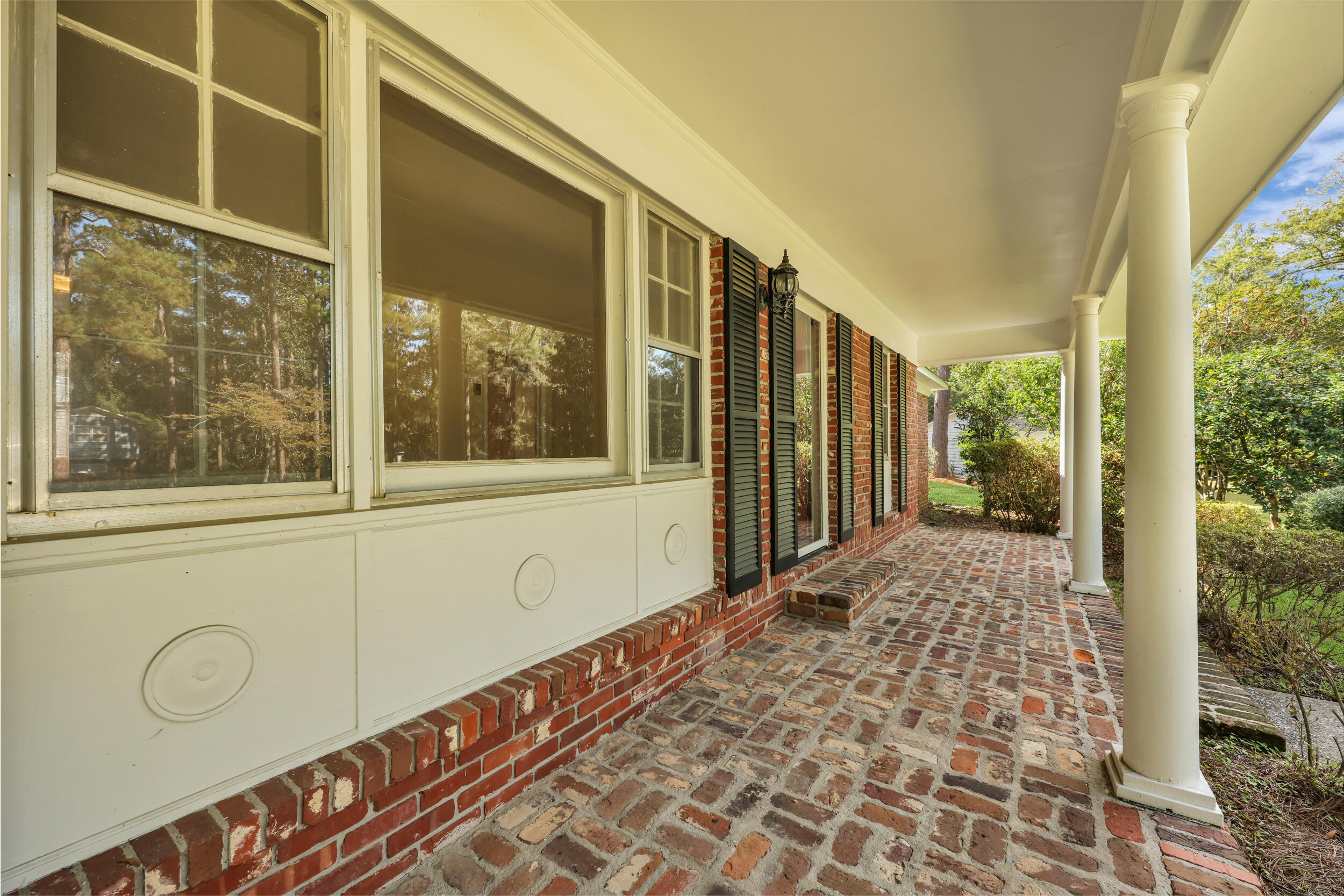 208 George Street Walterboro, SC 29488 - Photo 7 of 47 46_550a3245-1