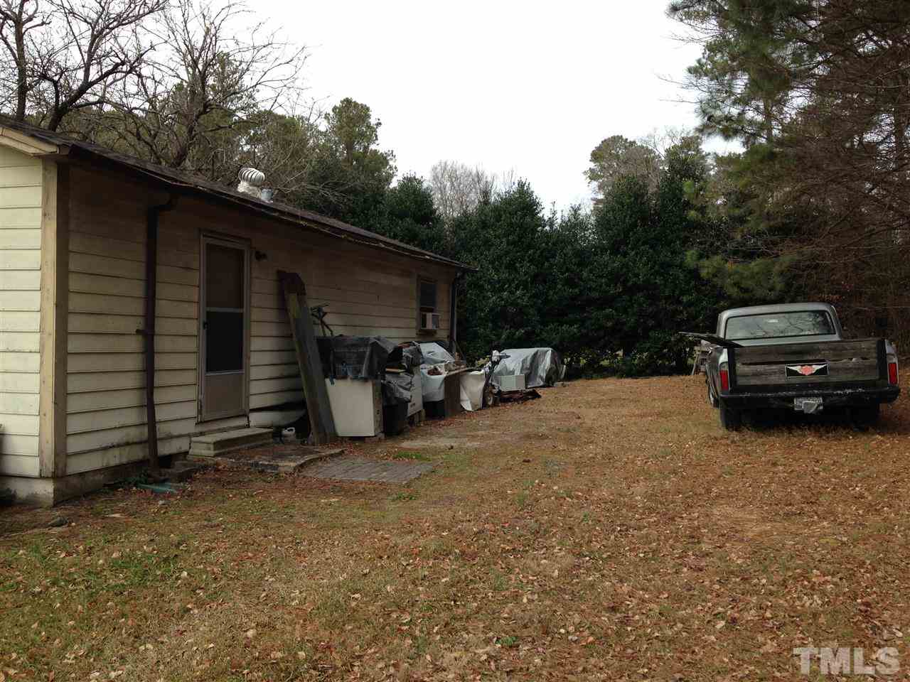 121 New Rand Road Garner, NC 27529 - Photo 3 of 4 a view of a car garage