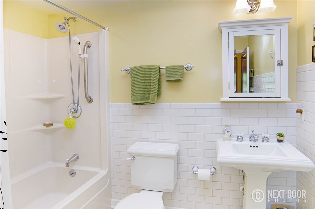 9758 Horizon Ridge Lane Onekama, MI 49675 - Photo 22 of 50 1858403-21.JPG